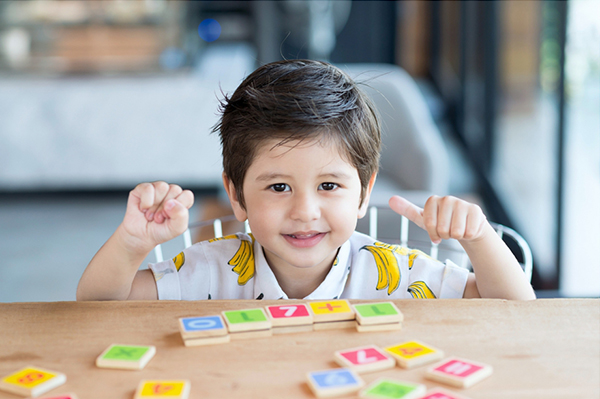 child learning addition